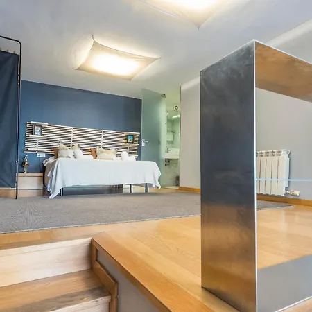 My Space Emirates - Bright In Gracia With Shared Pool Barcelona