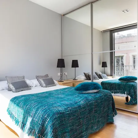 My Space Emirates - Bright In Gracia With Shared Pool * Barcelone