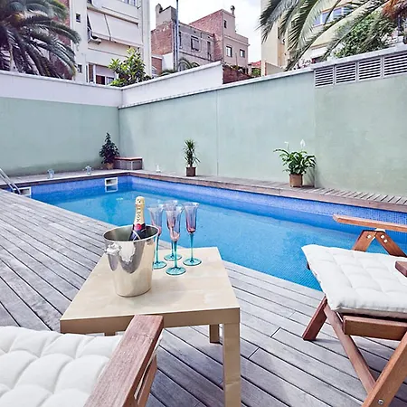 Appartement My Space Emirates - Bright In Gracia With Shared Pool Barcelone