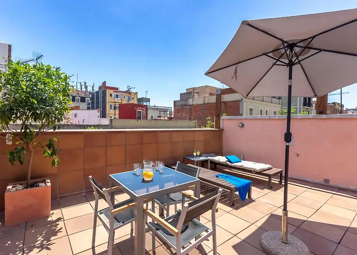 My Space Emirates - Bright In Gracia With Shared Pool Barcelone