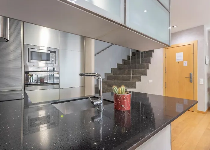 Appartement My Space Emirates - Bright In Gracia With Shared Pool Barcelone