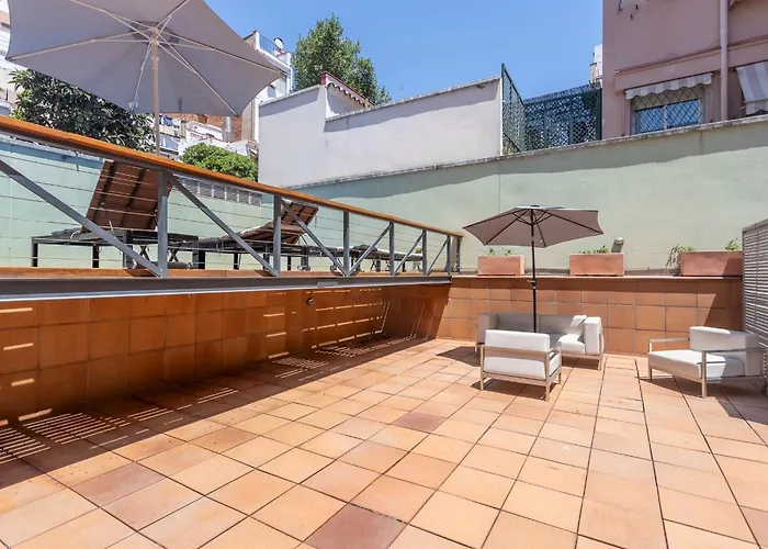 Appartement My Space Emirates - Bright In Gracia With Shared Pool Barcelone
