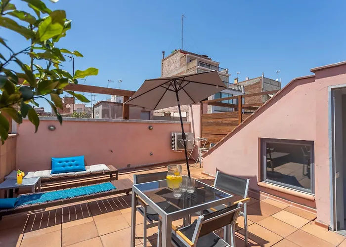 My Space Emirates - Bright In Gracia With Shared Pool Barcelone