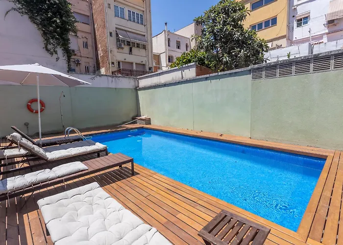 Appartement My Space Emirates - Bright In Gracia With Shared Pool