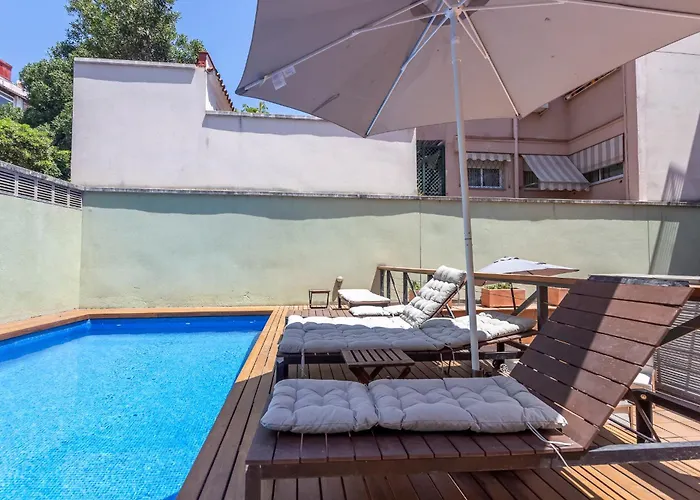 My Space Emirates - Bright In Gracia With Shared Pool * Barcelone