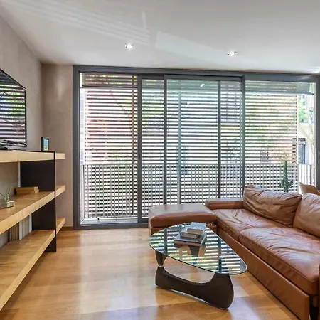 아파트 My Space Emirates - Bright In Gracia With Shared Pool